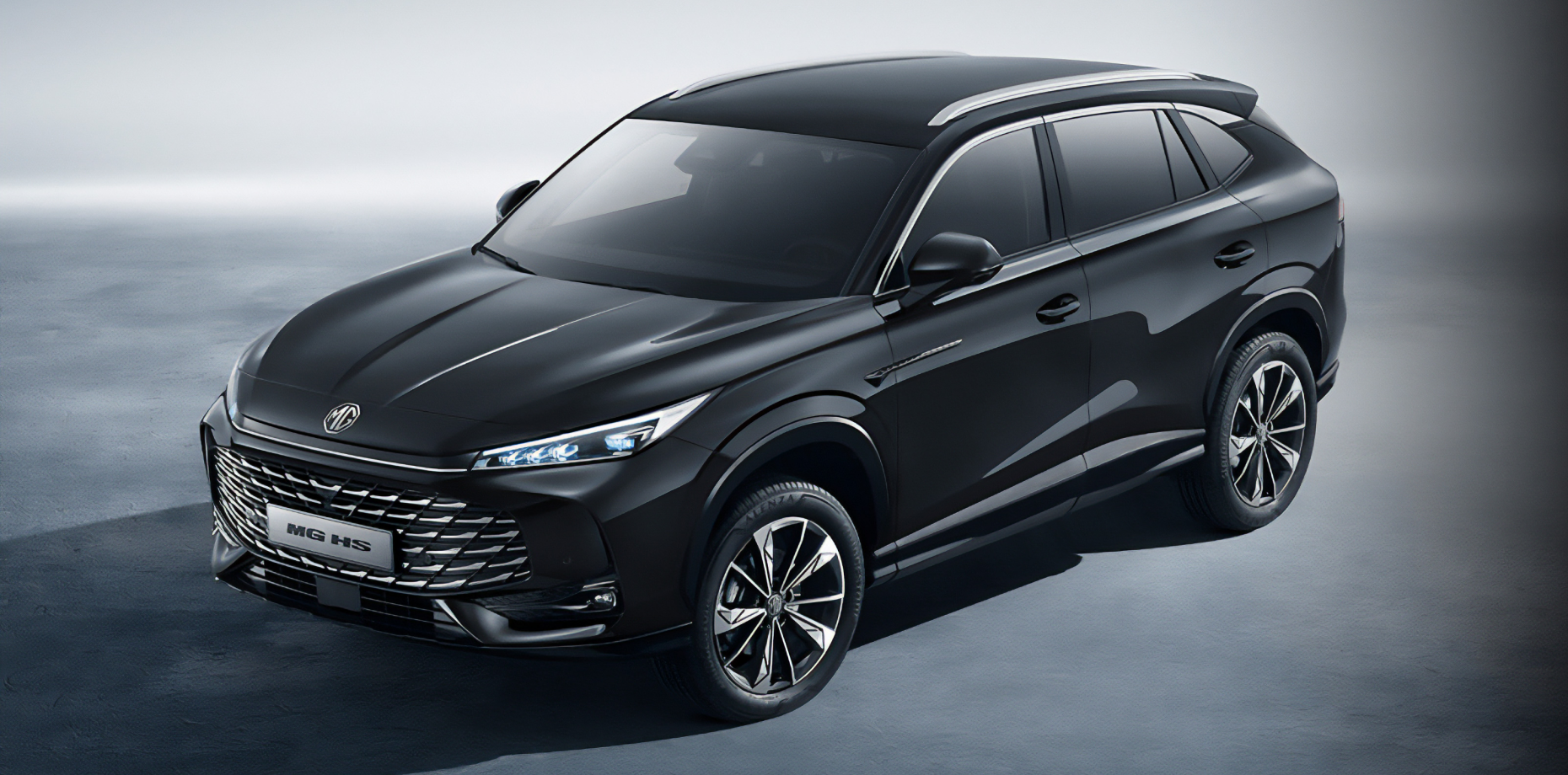 MG Hs Luxury בנזין
